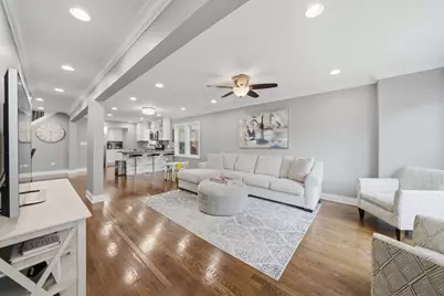 10617 S Whipple Street, Chicago, IL 60655 - Photo 2