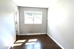 317 S Louis St, Mount Prospect, IL 60056 - Photo 10