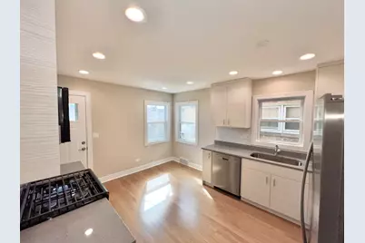 5547 N Central Avenue #1, Chicago, IL 60630 - Photo 8