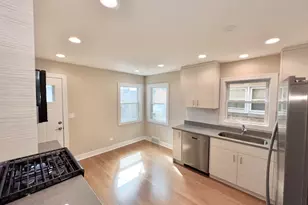 5547 N Central Ave, Chicago, IL 60630 - Photo 8