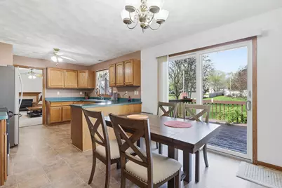 413 N East Street, Cambridge, IL 61238 - Photo 8