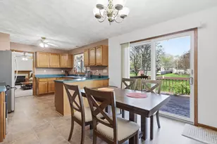 413 N East St, Cambridge, IL 61238 - Photo 8