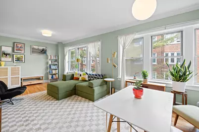 1221 W Jarvis Avenue #2, Chicago, IL 60626 - Photo 4