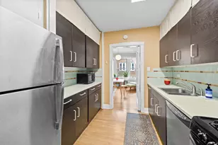 1221 W Jarvis Ave, Chicago, IL 60626 - Photo 6