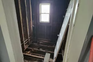 227 W 16th Pl, Chicago Heights, IL 60411 - Photo 8