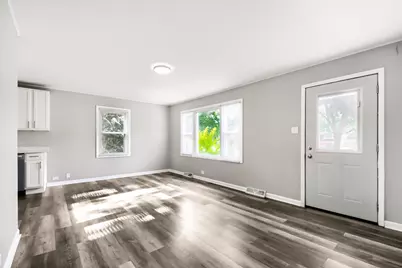 15013 Springfield Avenue, Midlothian, IL 60445 - Photo 4
