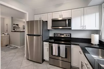 311 N Carter Street #102, Palatine, IL 60067 - Photo 6