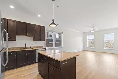 2500 Green Bay Road #201, Evanston, IL 60201 - Photo 2