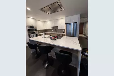 680 N Lake Shore Drive #1212, Chicago, IL 60611 - Photo 8