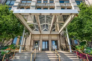 680 N Lake Shore Dr, Chicago, IL 60611 - Photo 1