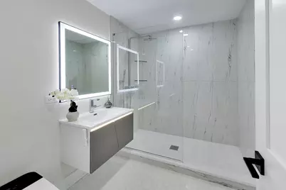 6850 Latrobe Avenue, Skokie, IL 60077 - Photo 22