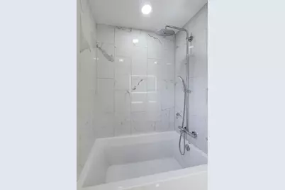 6850 Latrobe Avenue, Skokie, IL 60077 - Photo 26