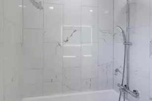 6850 Latrobe Ave, Skokie, IL 60077 - Photo 26