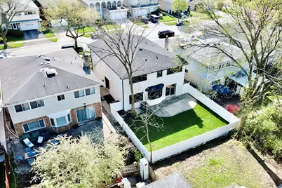 6850 Latrobe Avenue, Skokie, IL 60077 - Photo 38