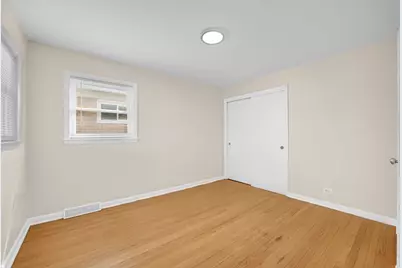 7520 W Carmen Avenue, Harwood Heights, IL 60706 - Photo 16