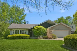 1663 Longvalley Dr, Northbrook, IL 60062 - Photo 1
