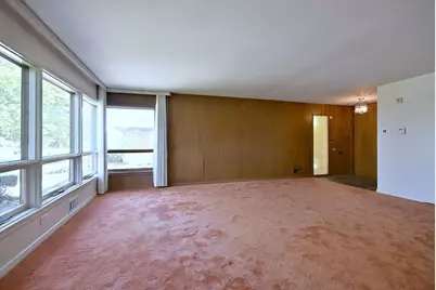 4409 W Lunt Avenue, Lincolnwood, IL 60712 - Photo 8