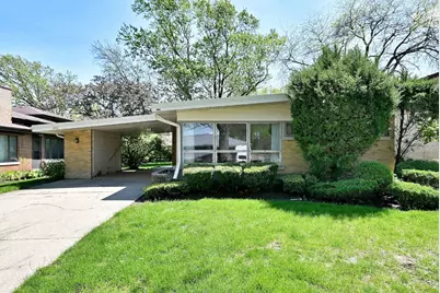 4409 W Lunt Avenue, Lincolnwood, IL 60712 - Photo 2