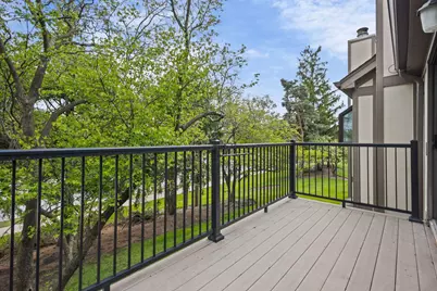 338 Essex Court #4, Wood Dale, IL 60191 - Photo 8