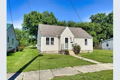 426 S Locust Street, Flora, IL 62839 - Photo 58