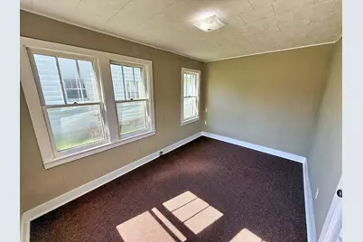 426 S Locust Street, Flora, IL 62839 - Photo 20