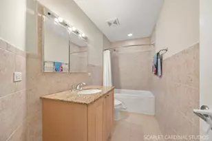 219 N Fremont St, Naperville, IL 60540 - Photo 24
