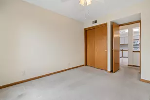 7450 N Waukegan Rd, Niles, IL 60714 - Photo 14