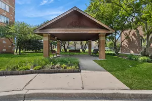 7450 N Waukegan Rd, Niles, IL 60714 - Photo 2