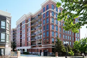 343 W Old Town Ct, Chicago, IL 60610 - Photo 1