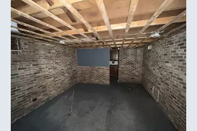 318 S Worth Street, Sullivan, IL 61951 - Photo 16