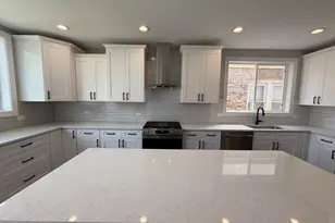 2309 N Rutherford Ave, Chicago, IL 60707 - Photo 16