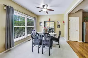 3946 Balmoral Ct, Rolling Meadows, IL 60008 - Photo 10