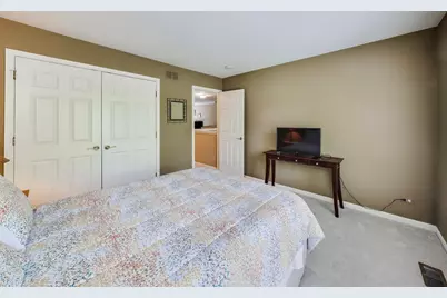 3946 Balmoral Court, Rolling Meadows, IL 60008 - Photo 24