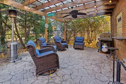 5873 N Forest Glen Avenue, Chicago, IL 60646 - Photo 4