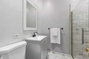 628 W Sheridan Rd, Chicago, IL 60613 - Photo 14