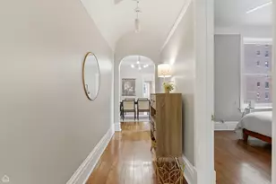 628 W Sheridan Rd, Chicago, IL 60613 - Photo 6