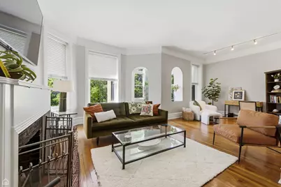 628 W Sheridan Road #3E, Chicago, IL 60613 - Photo 4