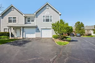 1344 Orleans Dr, Mundelein, IL 60060 - Photo 1