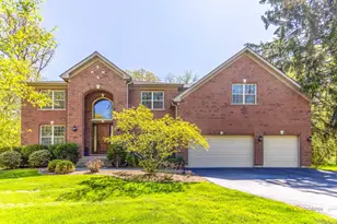 3 Thornfields Ln, Lincolnshire, IL 60069 - Photo 1