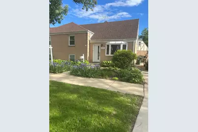 9333 Jackson Avenue, Brookfield, IL 60513 - Photo 1