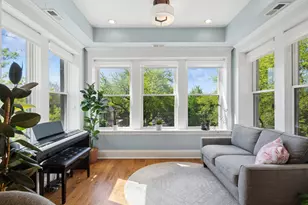1328 W Bryn Mawr Ave, Chicago, IL 60660 - Photo 4