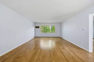 1363 Perry St, Des Plaines, IL 60016 - Photo 2