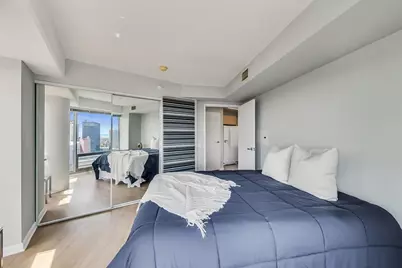 1720 Maple Avenue #2070, Evanston, IL 60201 - Photo 12
