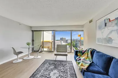 1720 Maple Avenue #2070, Evanston, IL 60201 - Photo 6
