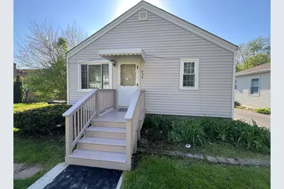 936 Russell Place, Mundelein, IL 60060 - Photo 1