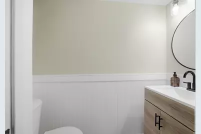 9 Chaucer Lane, Streamwood, IL 60107 - Photo 12