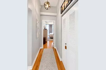 1033 W 14th Place #311, Chicago, IL 60608 - Photo 2