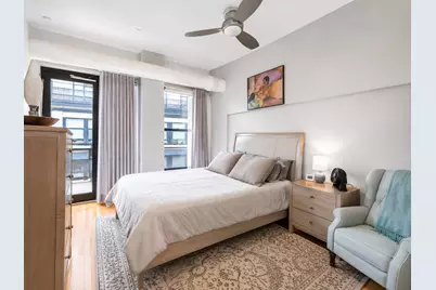 1033 W 14th Place #311, Chicago, IL 60608 - Photo 6