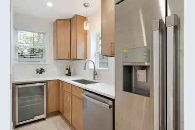 5232 Greenwood Street, Skokie, IL 60077 - Photo 8
