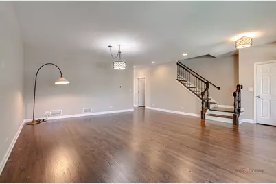 2460 Violet Street, Glenview, IL 60026 - Photo 6